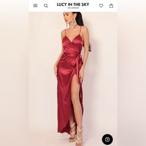 BRAND NEW! Never worn Lucy In The Sky Joelle Pleated Satin Maxi Dress